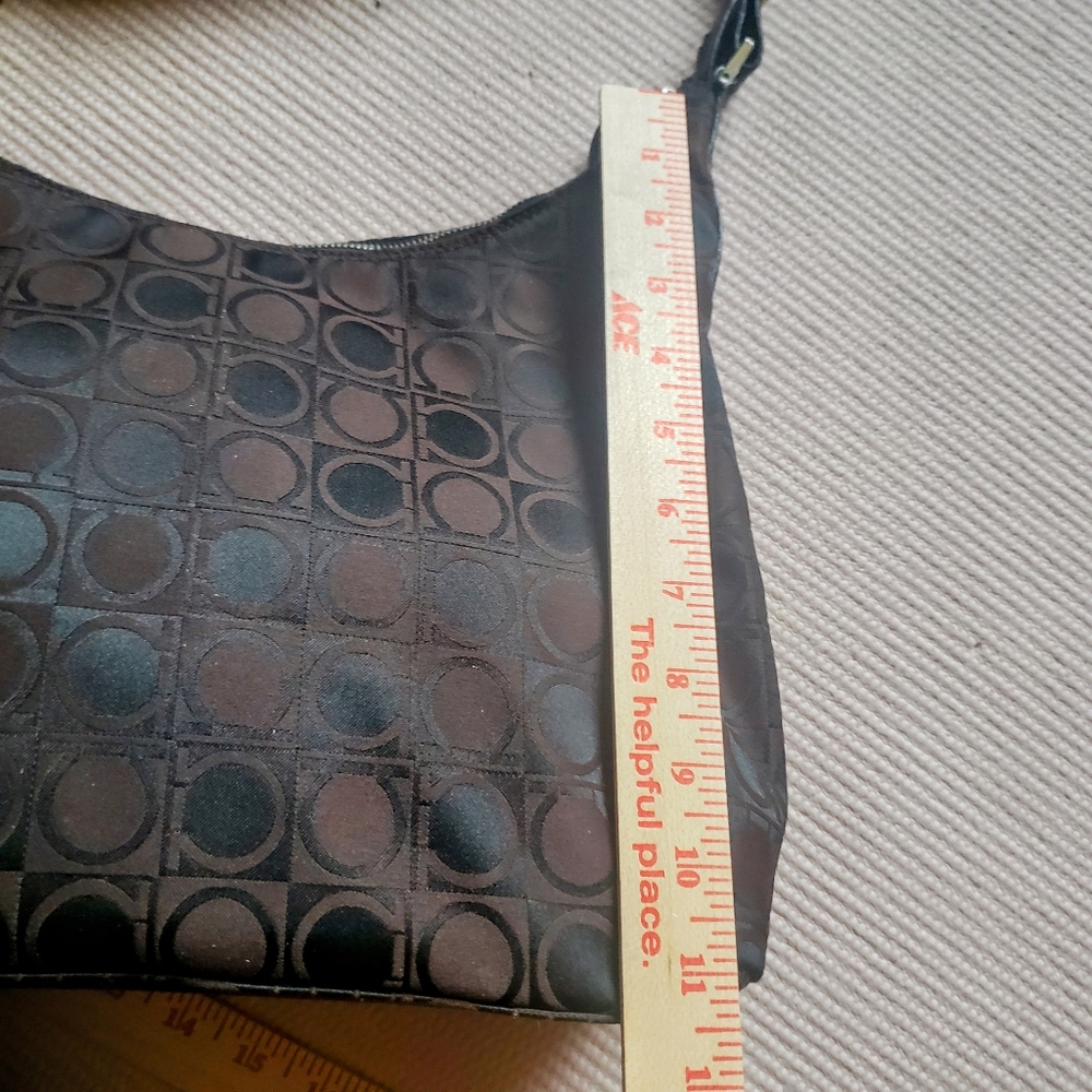 SOLD - Salvatore Ferragamo Gancini Shoulder Hobo Bag - Picture 11 of 16